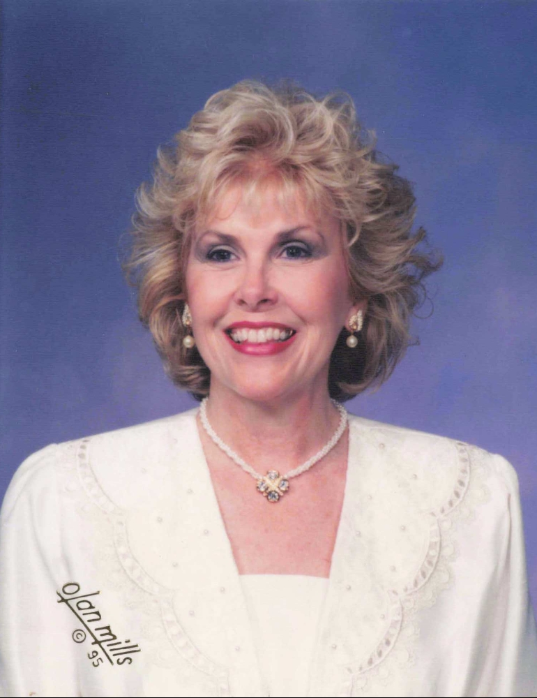 Photo of Helen Heady Hyatt