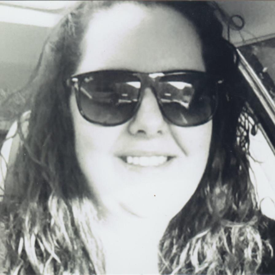 Photo of Tracy Smith