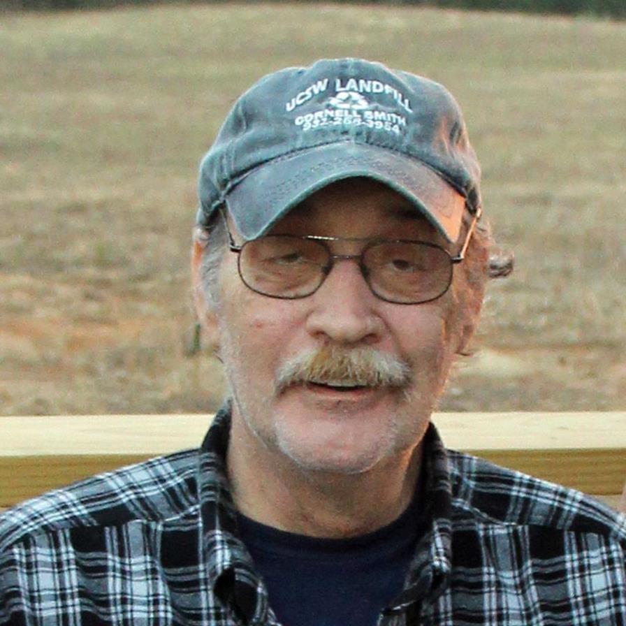 Photo of Roy Dennis